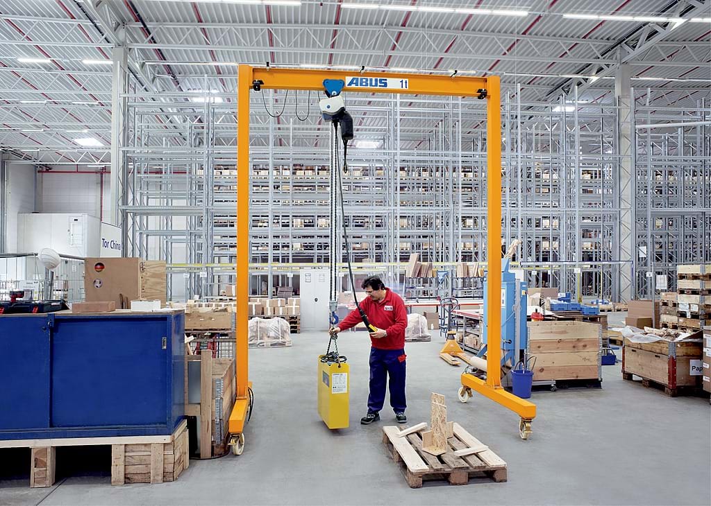 LIghtweight mobile gantry